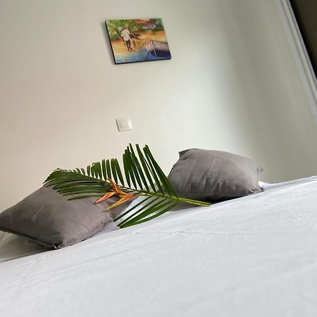 Residence Vwal O Van 2, Studio Plage A Proximite Sainte-Anne  Eksteriør bilde